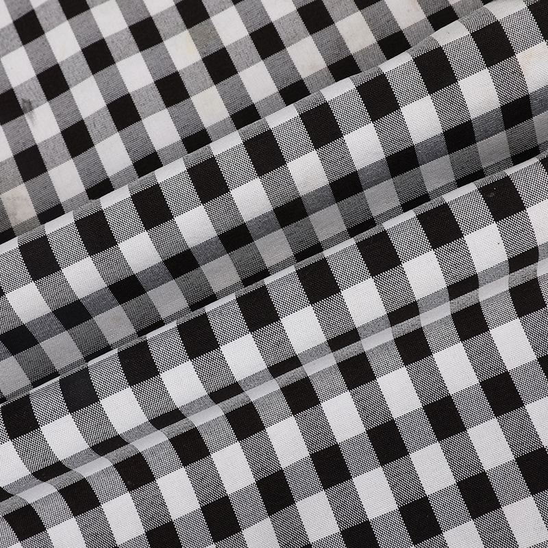 Cationic plaid fabric